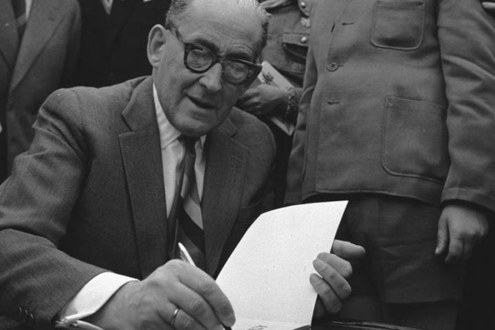 Odkryj magiczny świat wierszy Brzechwy po niemiecku