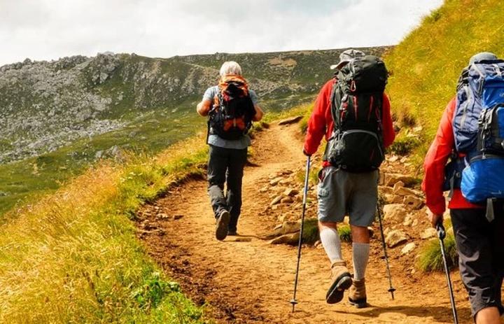 Odkryj niezapomniane przygody: najlepsze książki o wyprawach górskich