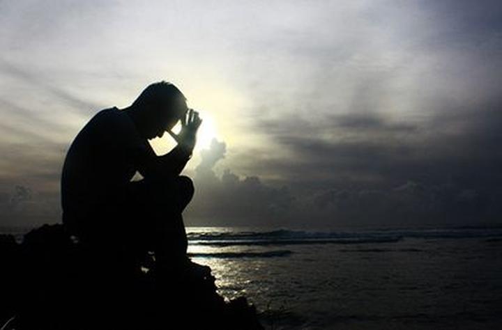 Odkrywanie motywu przemiany wewnętrznej w literaturze: od narodzin do nowego ja