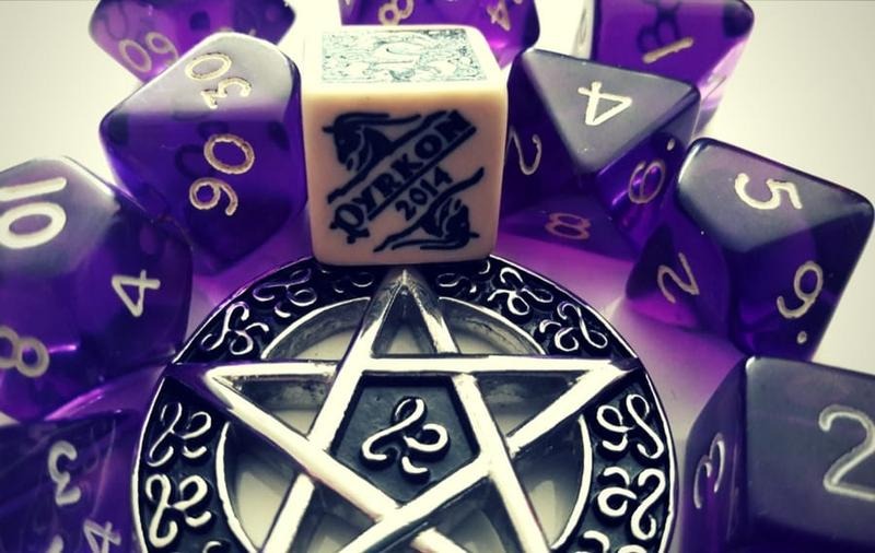Odkryj fascynujący świat: najlepsze książki o satanizmie, które warto przeczytać