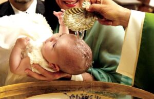 Wiersz na chrzest święty – piękne słowa, które ubogacą ten wyjątkowy dzień